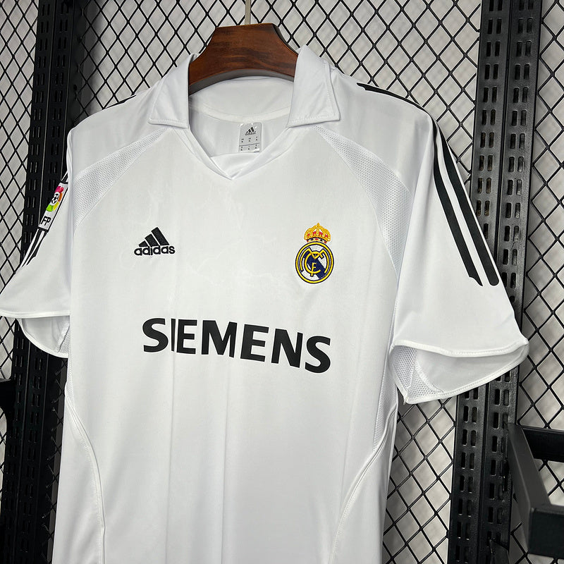 Camisa 1 Real Madrid retrô 2005/06